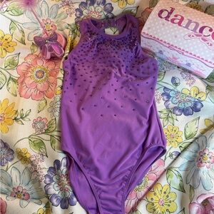 Sparkling Purple dance leotard, dancer box & accessory